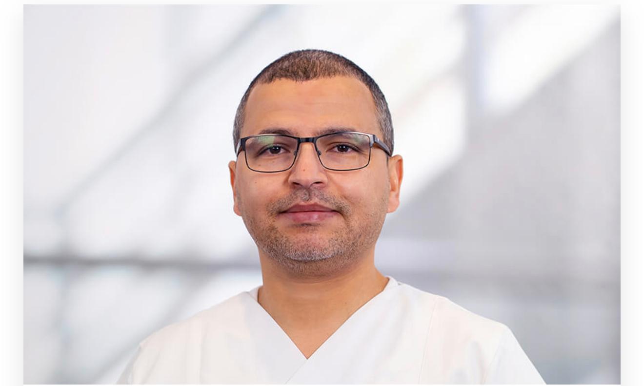 الدكتورمصطفى الضبيع